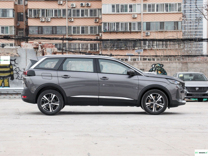 Peugeot 5008 Flagship photo 2