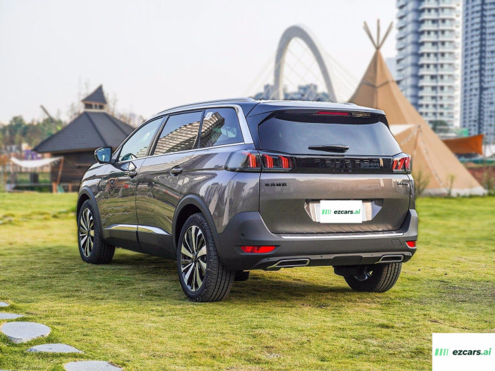 Peugeot 5008 Flagship photo 4