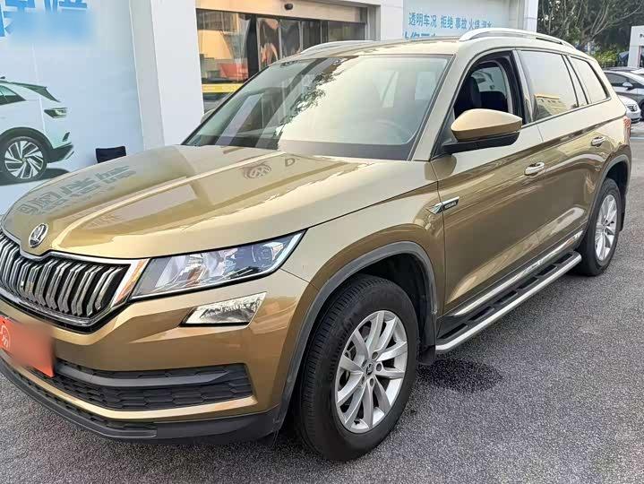 Skoda 柯迪亚克 2017款 TSI330  5座两驱舒适版