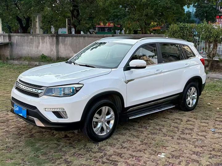 CS75 2017 1.5T AT