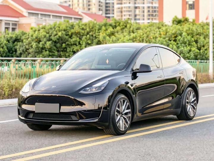 Model Y 2023 RWD