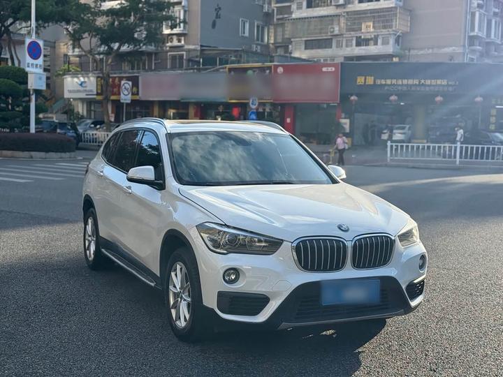 X1 2018 sDrive18Li Fashion