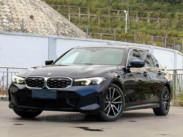 3 Series 2023 325Li M Sport Package