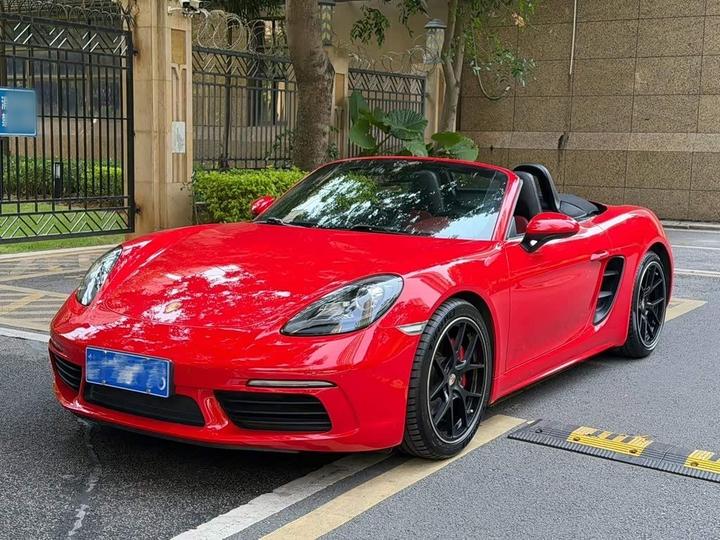 718 2016 Boxster 2.0T