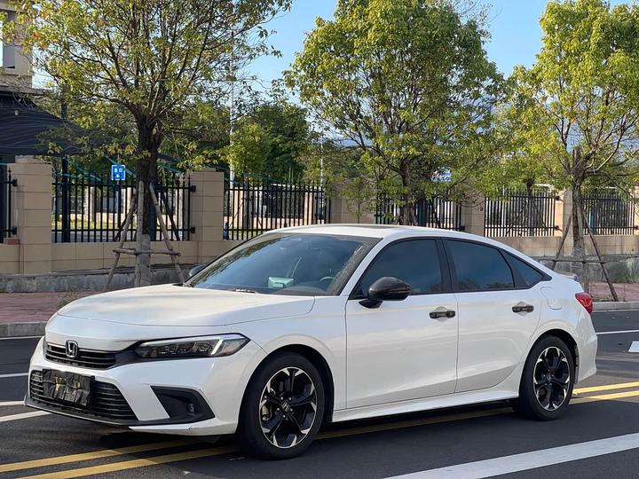 Civic 2022 240TURBO CVT