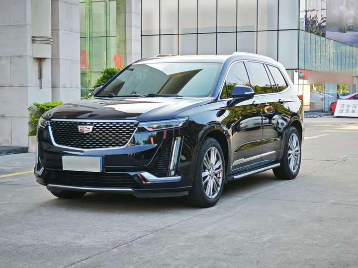 XT6 2022 2.0T 7-Seater RWD Luxury