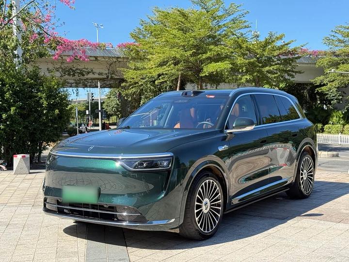 M8 2025 EREV Ultra 53.4kWh 6-Seater 192-Line LiDAR