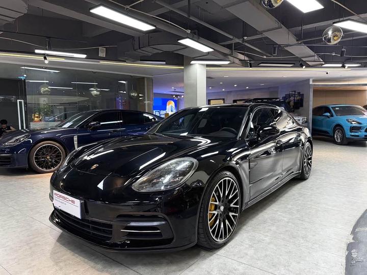 Panamera 2017 Panamera Executive Extended 3.0T