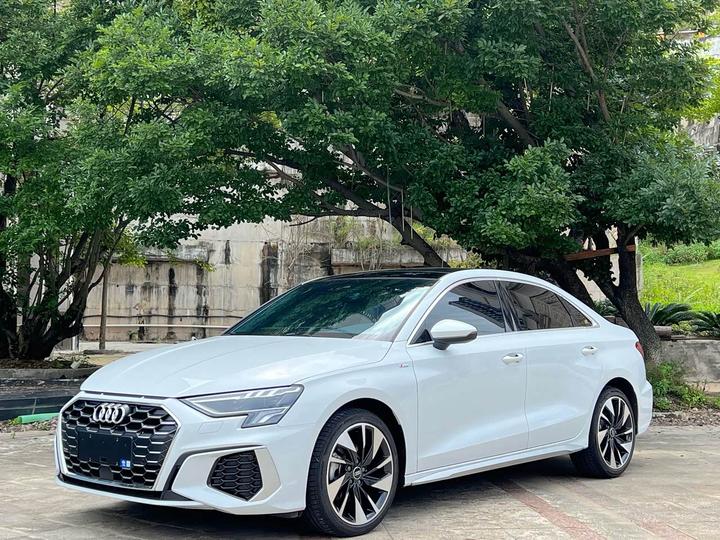 A3 2023 Facelift A3L Limousine 35 TFSI Fashion Sport
