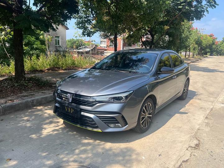 i5 2021 1.5L CVT Platinum