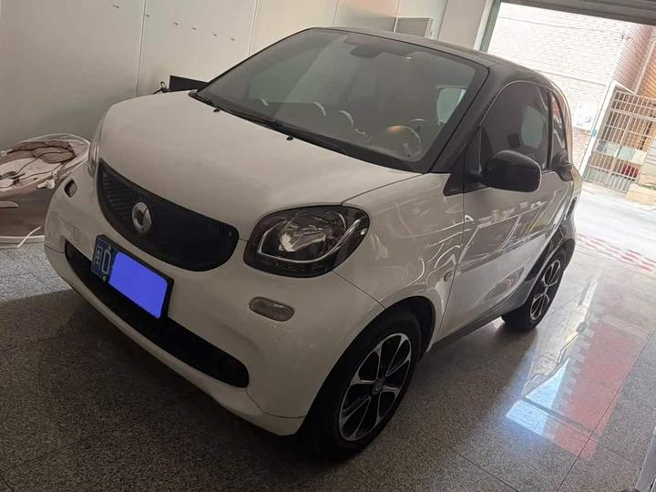 fortwo 2015 1.0L 52 Coupe