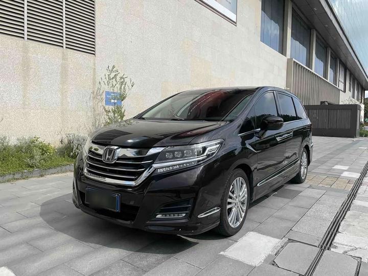 Elysion 2016 2.4L Supreme