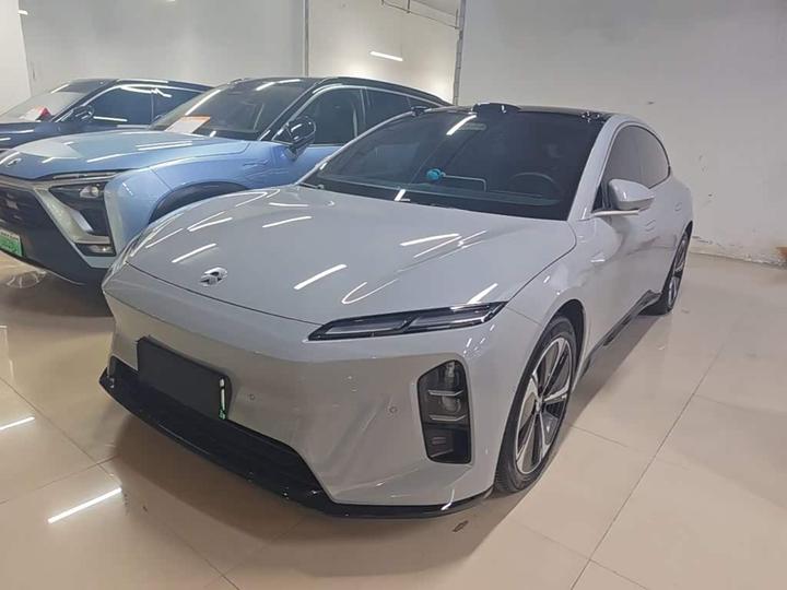 ET5T 2025 75kWh Touring
