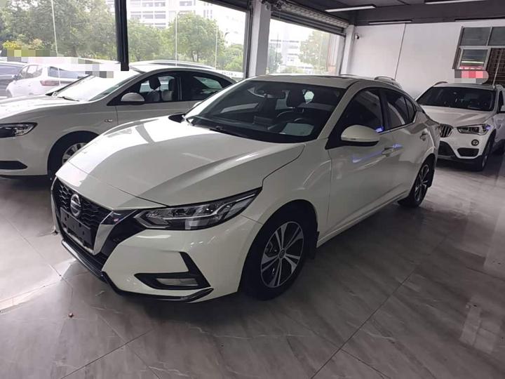 Sylphy 2022 1.6L XL CVT Enjoy
