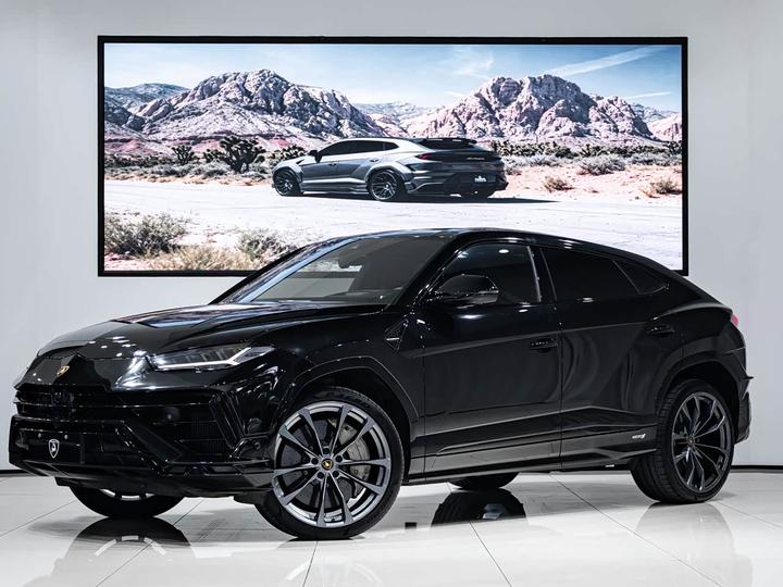 Urus 2023 4.0T V8 S