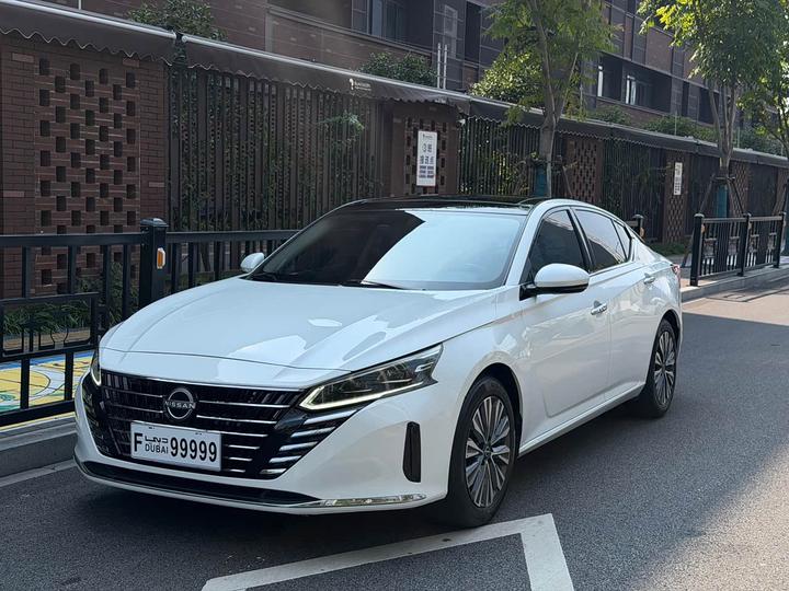 Teana 2022 2.0L XL-TLS Enjoy