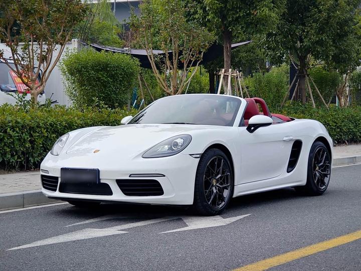 718 2016 Boxster 2.0T