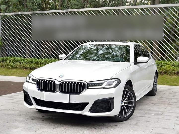 5 Series 2022 525Li M Sport Package