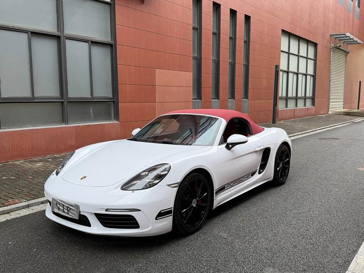 718 2016 Boxster 2.0T