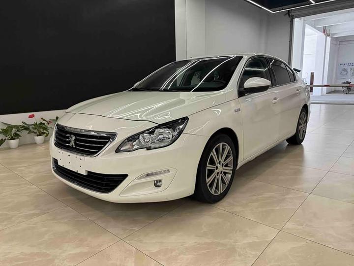 408 2015 1.2T AT Luxury