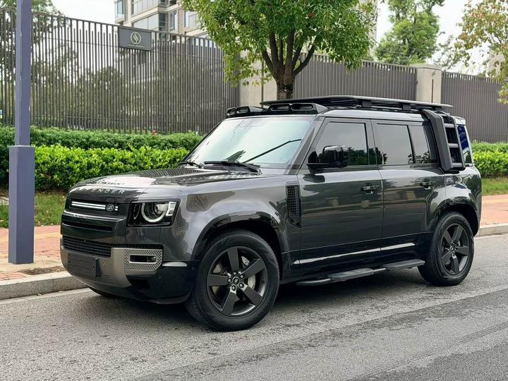 Defender 2023 110 3.0T P400 X-DYNAMIC HSE