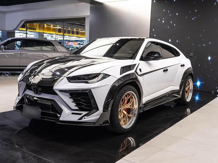 Urus 2018 4.0T V8
