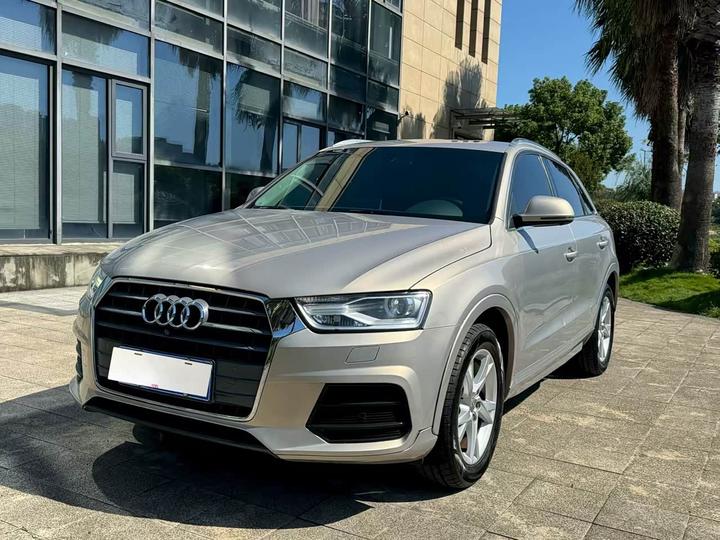 Q3 2017 30 TFSI Fashion