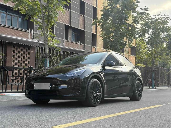 Model Y 2022 Facelift RWD