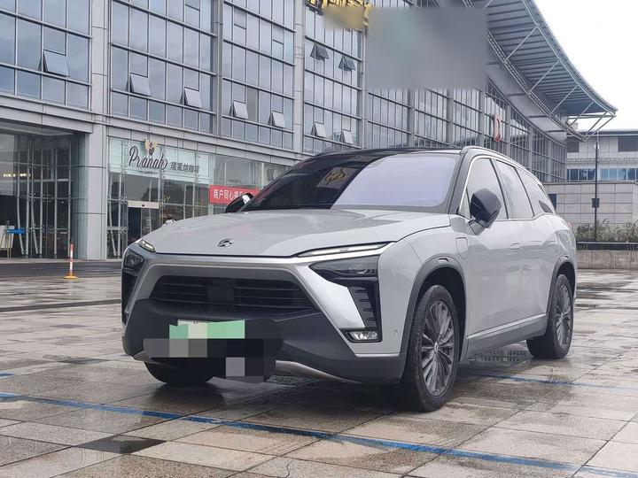 ES8 2020 485KM 6-Seater
