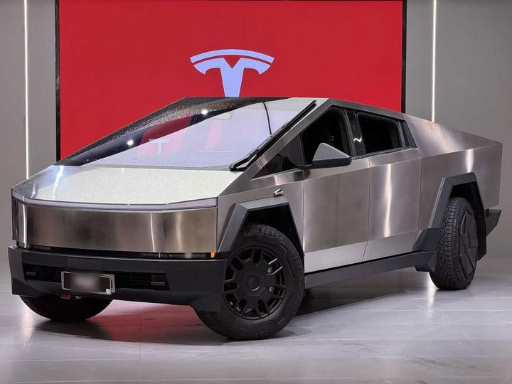 Off-road Wagon 2024 RWD