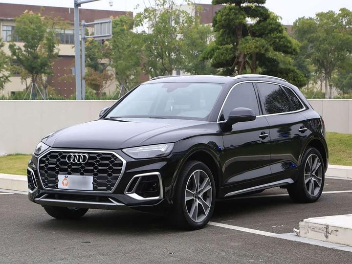 Q5L 2022 45T Luxury Dynamic