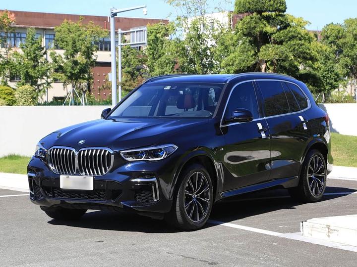 X5 2022 xDrive 30Li Exclusive M Sport Package