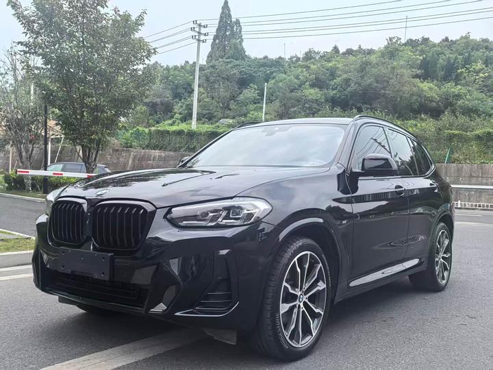 X3 2023 xDrive30i Leading M Night Package