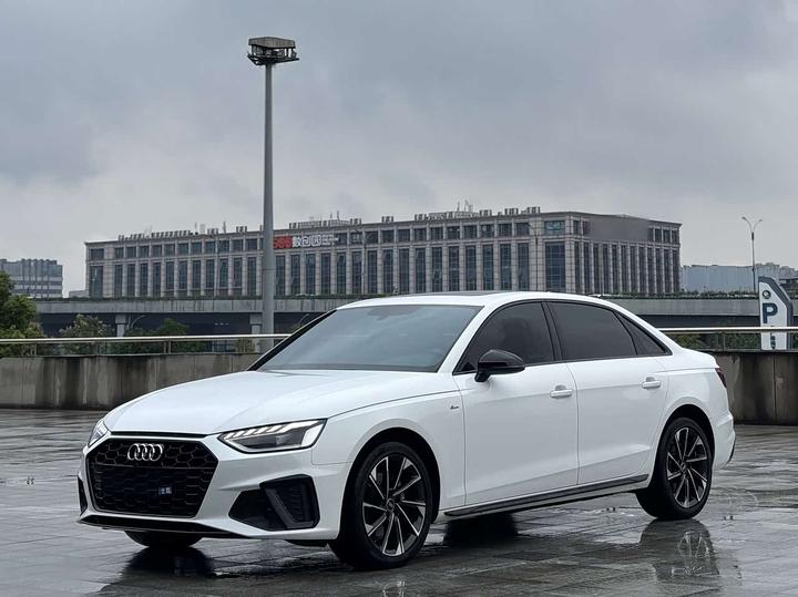 A4L 2022 40 TFSI Luxury Dynamic
