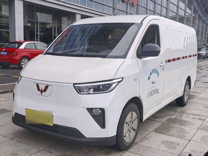 2024 300km Utility 60kW