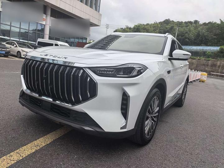 X70 PLUS 2024 Champion 1.5T DCTPRO 7-Seater