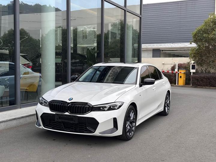 3 Series 2025 330Li M M Sport Night Package