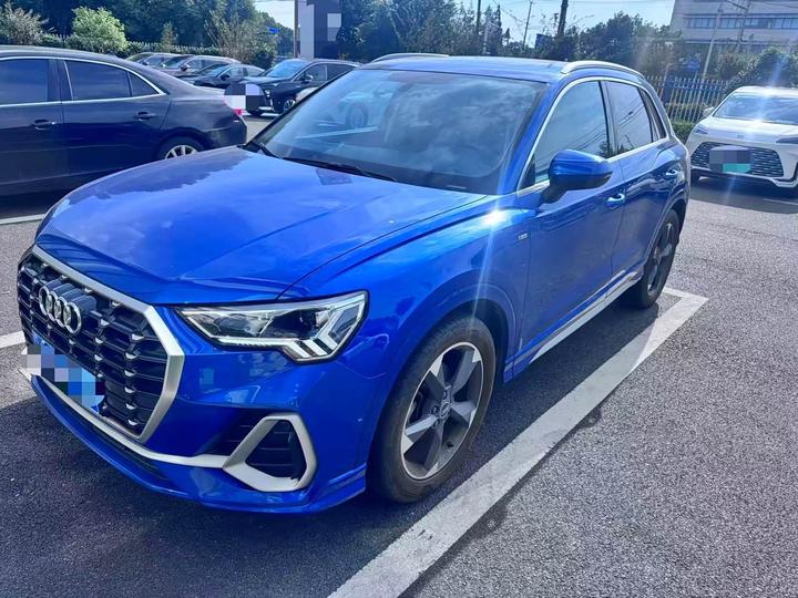 Q3 2022 35 TFSI Fashion Dynamic
