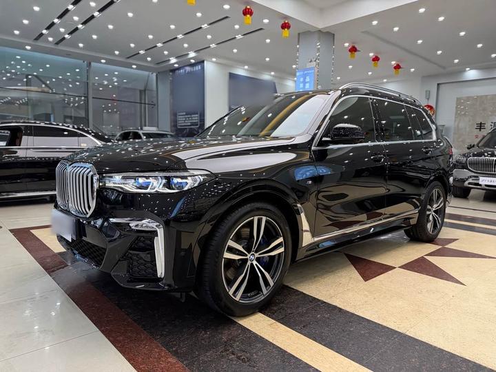 X7 2022 xDrive40i Exclusive M Sport Package