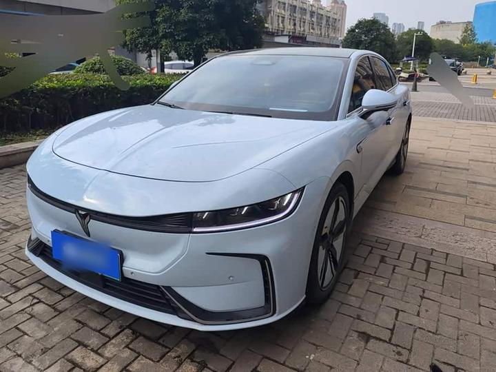 Passion 2023 AWD Flagship