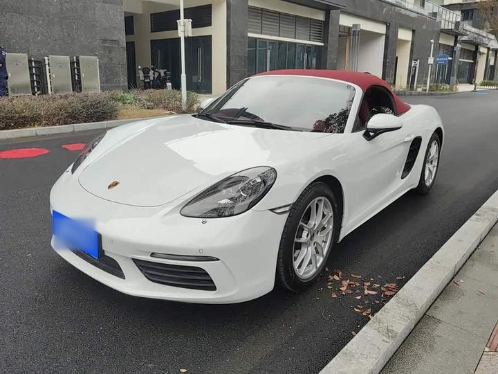 718 2022 Boxster 2.0T