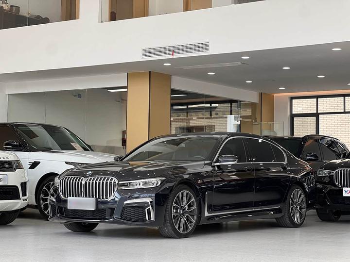 7 Series 2021 740Li Leading M Sport Package