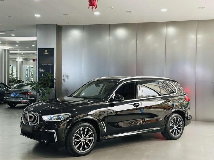 X5 2022 Facelift xDrive 30Li Exclusive M Sport Package