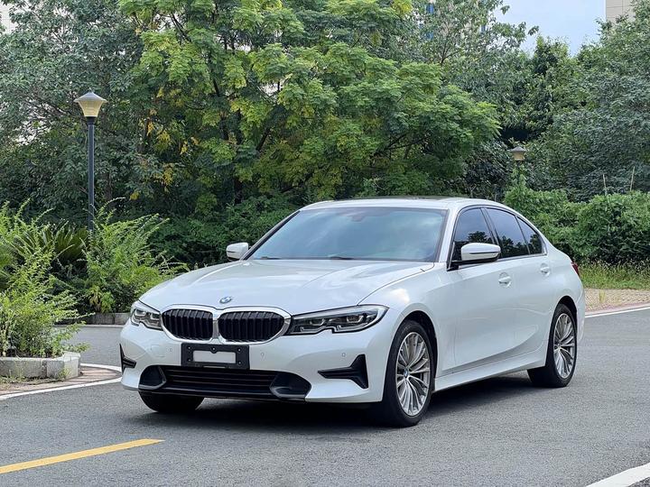 3 Series 2021 Facelift 320i Sport Package