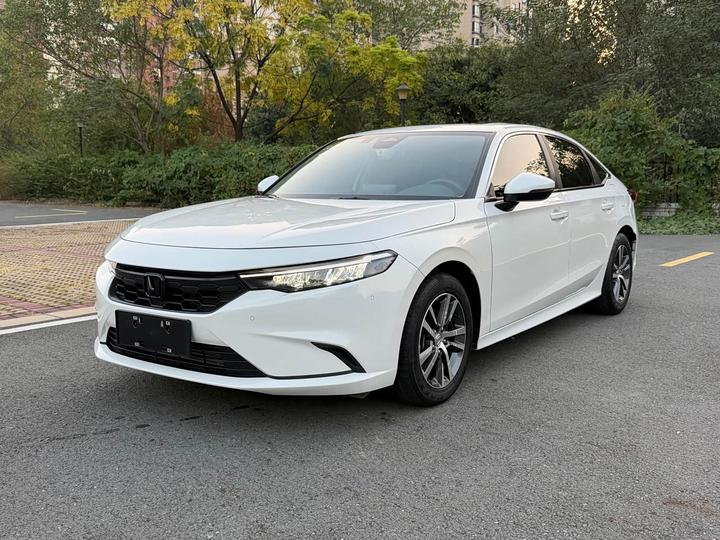 Integra 2023 240TURBO CVT Leading