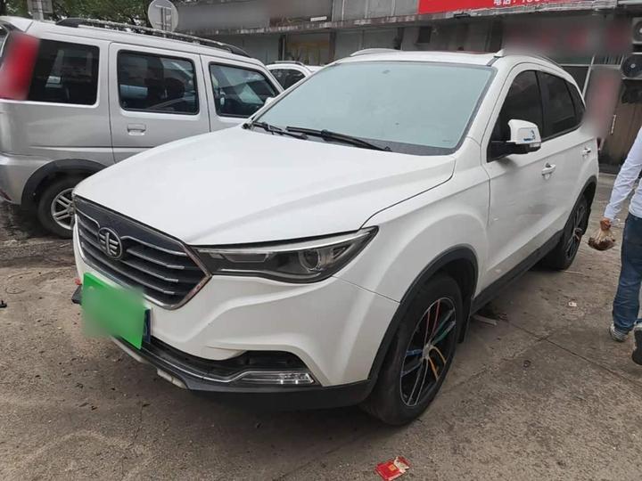Bestune X40 2017 1.6L AT Exclusive