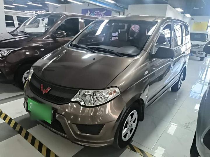 Hongguang 2015 1.5L S Base China V