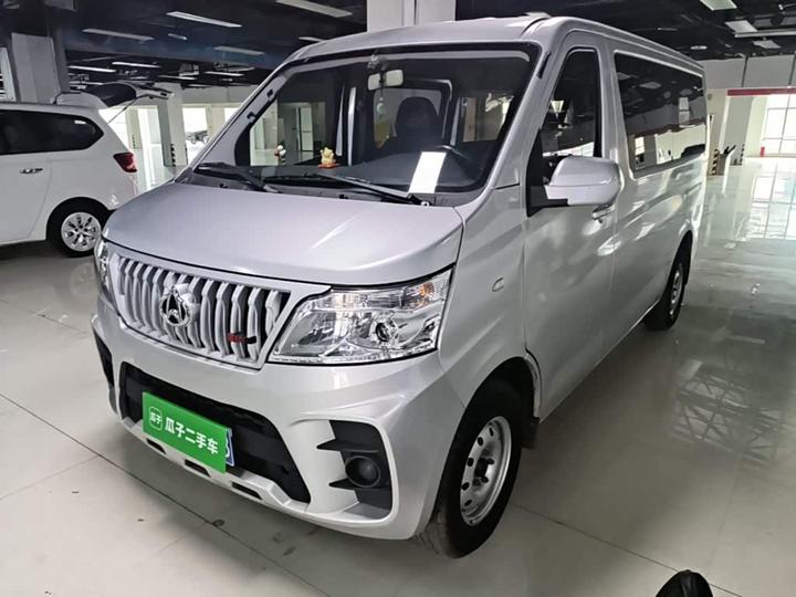 M60 2023 1.5L GDI Comfort Bus 6/7-Seater