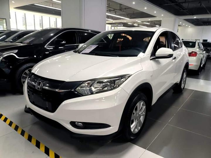 Vezel 2017 1.5L CVT RWD Comfort
