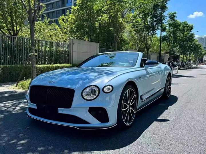 2022 4.0T GT V8 Mulliner Convertible